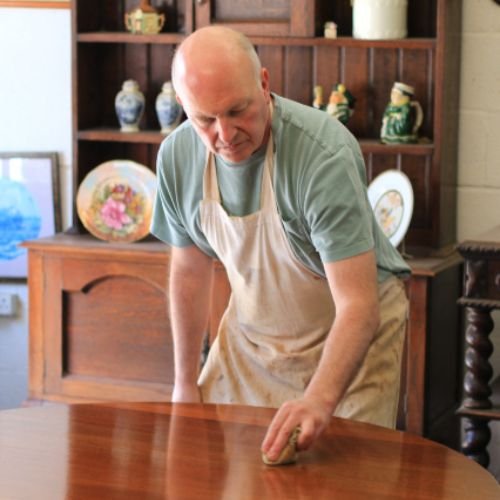 Furniture Polishing Dubai