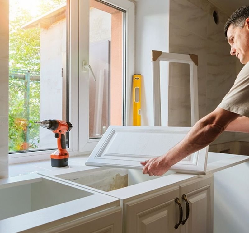 Cabinet Repair In Dubai