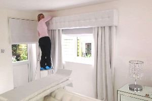 Curtains Installation