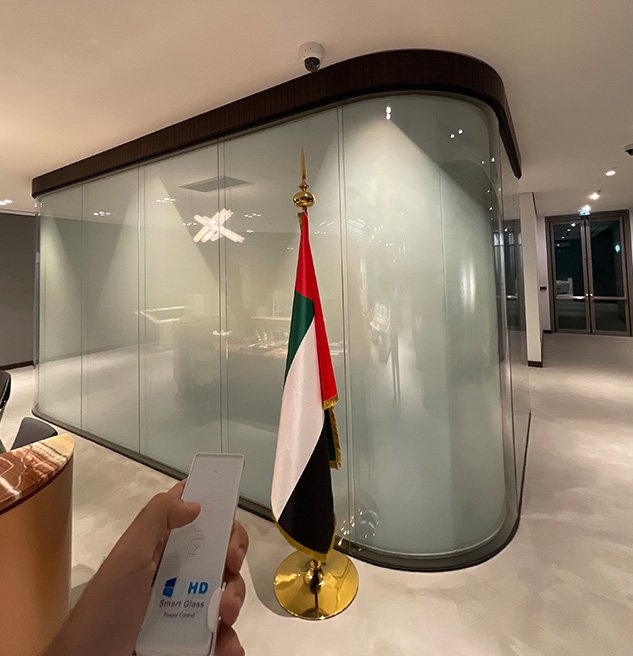 Curved frosted glass office partition
