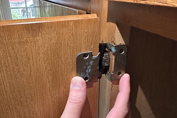 Handle & Hinge Replacement